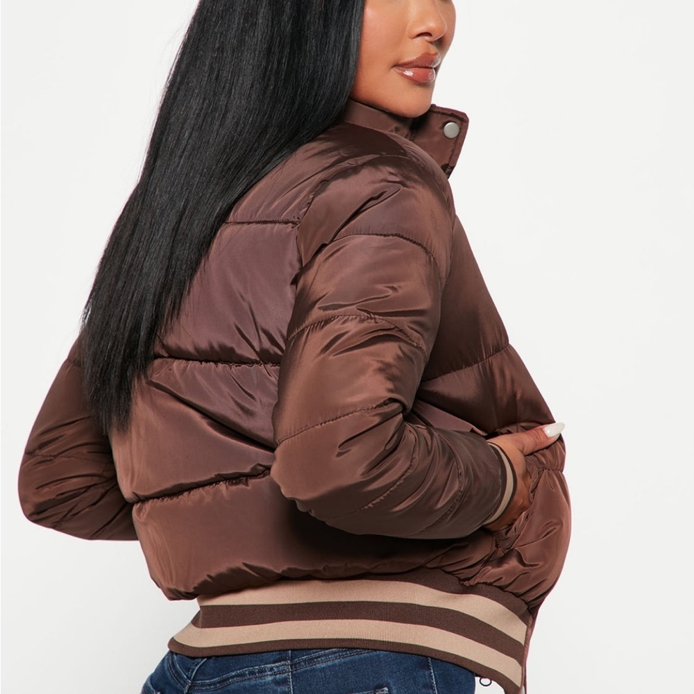 SOLD. Fashion Nova Mrs Jackson Chocolate Puffer Jacket - Picture 5 of 12
